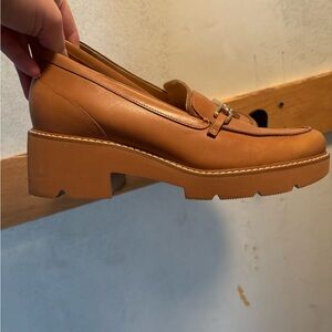 Camel colored platform loafers in 8